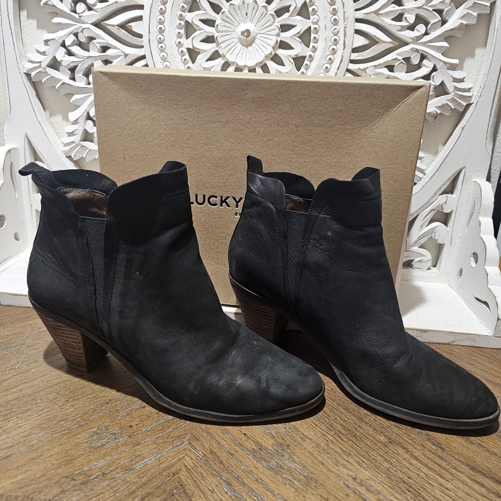 Lucky Brand Black Ankle Heeled Bootie Womans 9